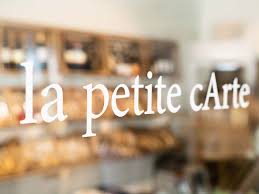 Petit Carte